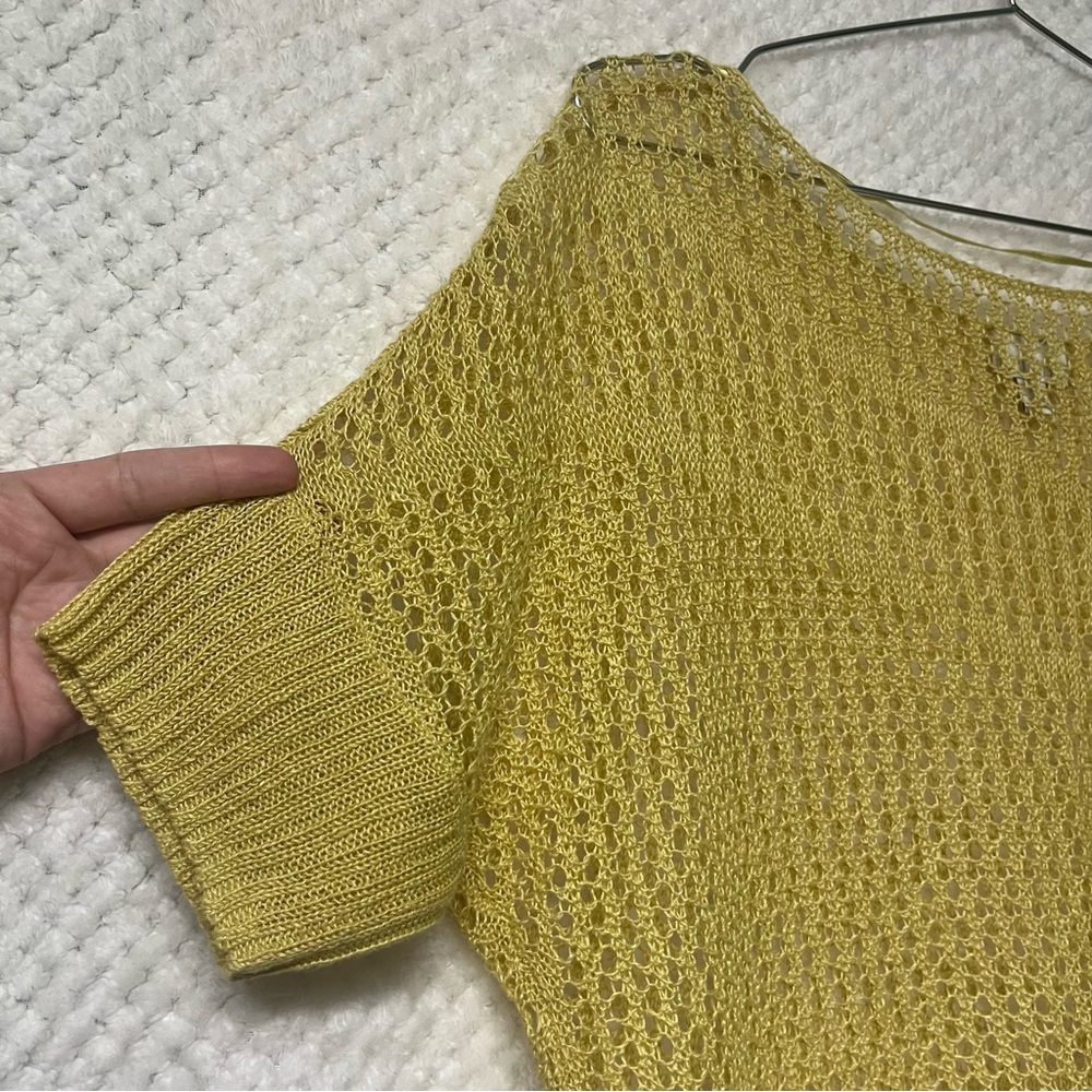 Holistia 100% Linen Knot Short Sleeve Round Neck Yellow Sweater Coastal Sz Small - Picture 6 of 8